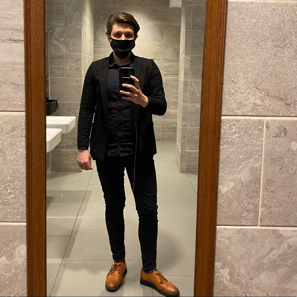 Meet your Posher, Abby